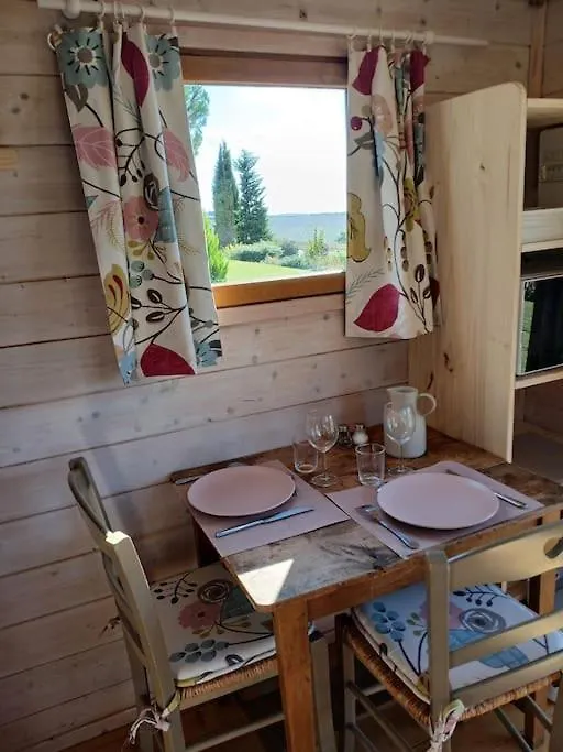 Casa de Férias Roulotte Du Touton Avec Jacuzzi Preignan
